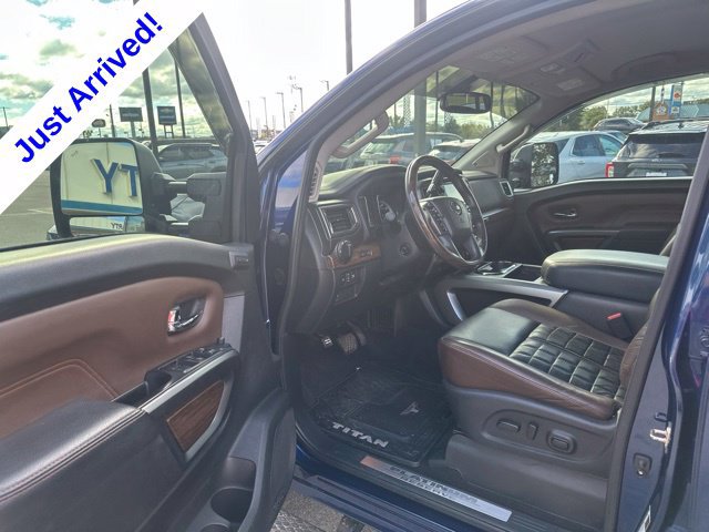 Used 2016 Nissan Titan Platinum Reserve AWD/4WD image 11