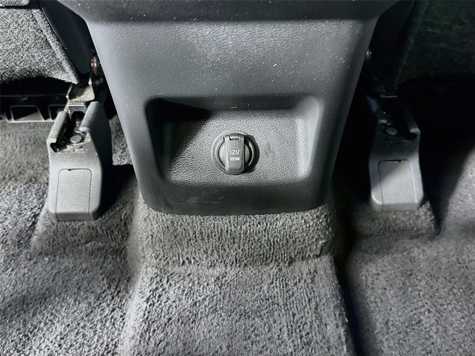 Certified 2023 Kia Telluride EX w/ EX Captain's Chair Package FWD image 28