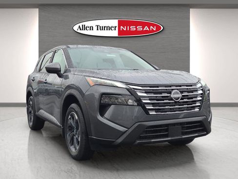 New 2026 Nissan Rogue SV image 2