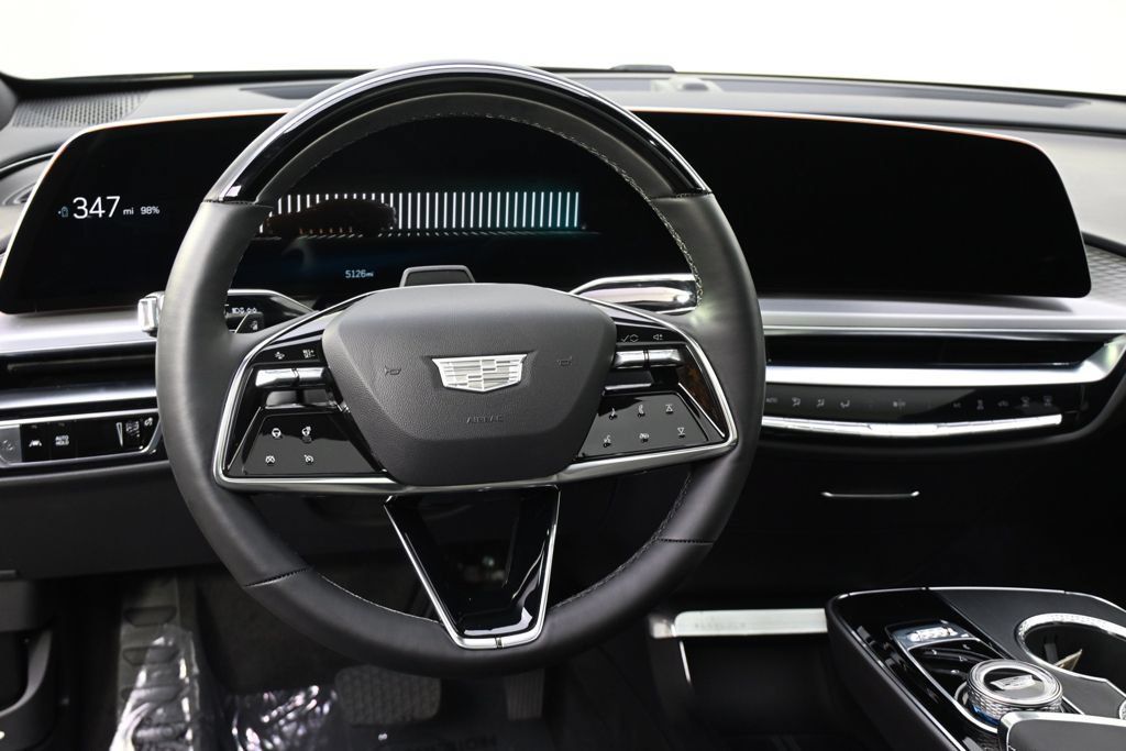 New 2026 Cadillac Lyriq Luxury w/ LPO, Floor Liner Package AWD/4WD image 12