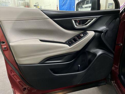 Used 2019 Subaru Forester Premium w/ All-Weather Package image 10