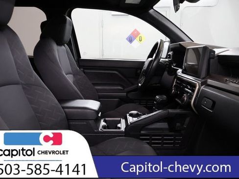 Used 2024 Toyota Tacoma SR5 AWD/4WD image 28