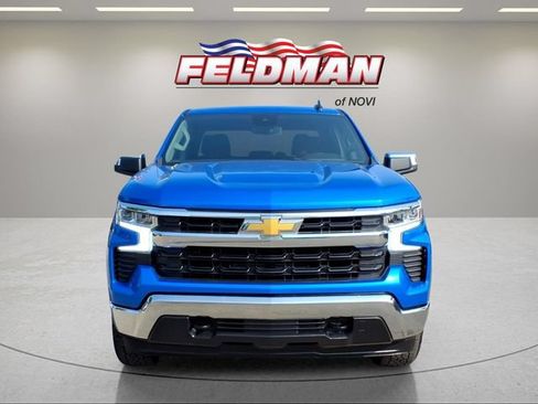 Used 2025 Chevrolet Silverado 1500 LT AWD/4WD image 8