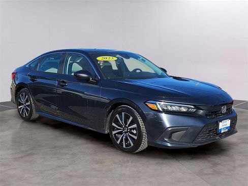 Certified 2023 Honda Civic EX image 3