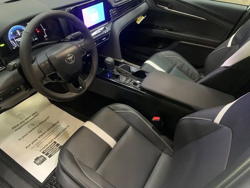 New 2026 Toyota Camry SE FWD image 10