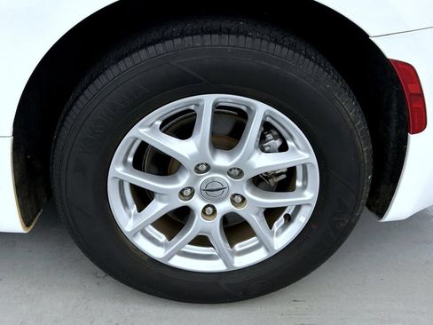 Certified 2022 Chrysler Pacifica Touring-L FWD image 22