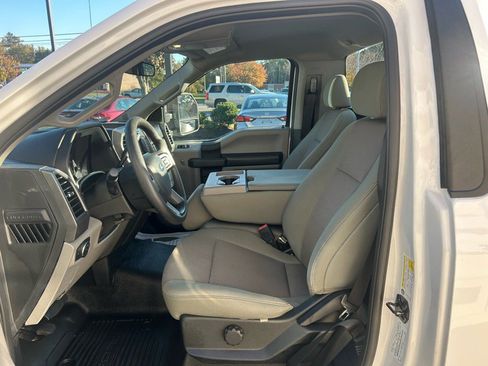 Used 2020 Ford F250 XL w/ Power Equipment Group image 9