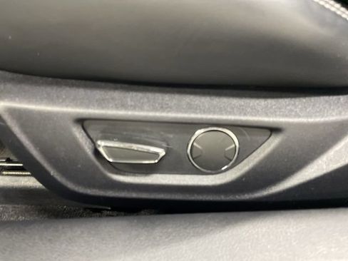 Used 2019 Ford Mustang GT Premium w/ Equipment Group 401A RWD image 14