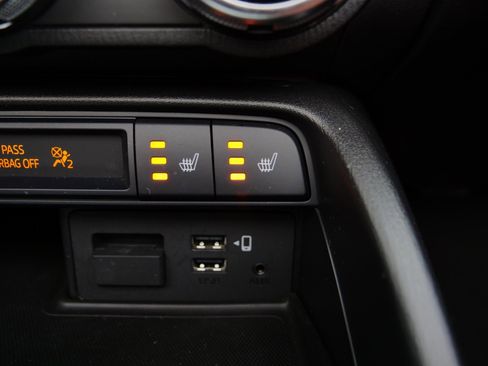 Used 2022 MAZDA MX-5 Miata Grand Touring image 16