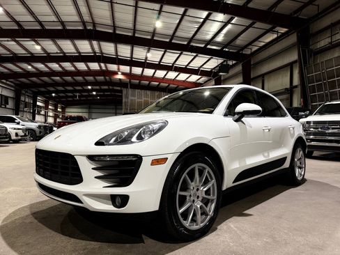 Used 2017 Porsche Macan S AWD/4WD image 9