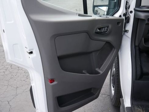 New 2026 Ford Transit 150 148 Medium Roof RWD image 12
