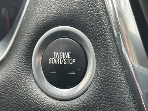 Used 2023 Chevrolet Traverse High Country w/ LPO, Floor Liner Package AWD/4WD image 40