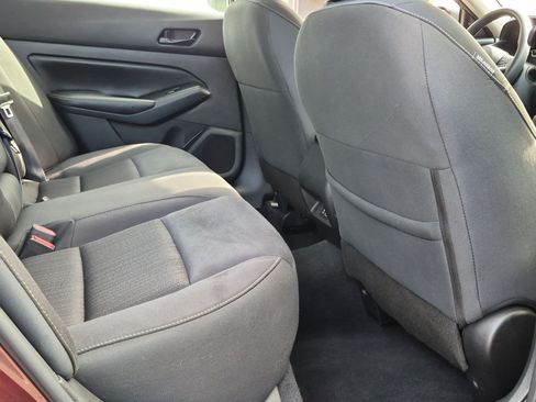 Used 2024 Nissan Altima 2.5 SV FWD image 22