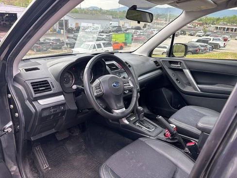 Used 2015 Subaru Forester 2.0XT Premium image 10