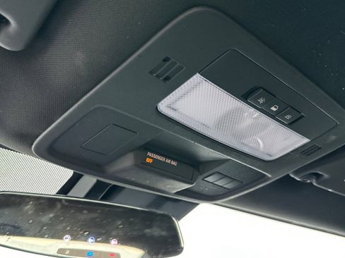 Used 2015 Chevrolet Camaro SS image 23