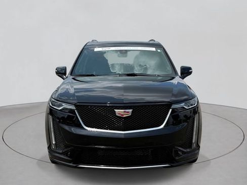 Certified 2023 Cadillac XT6 Sport AWD/4WD image 2