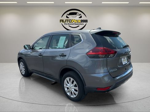Used 2019 Nissan Rogue FWD image 5