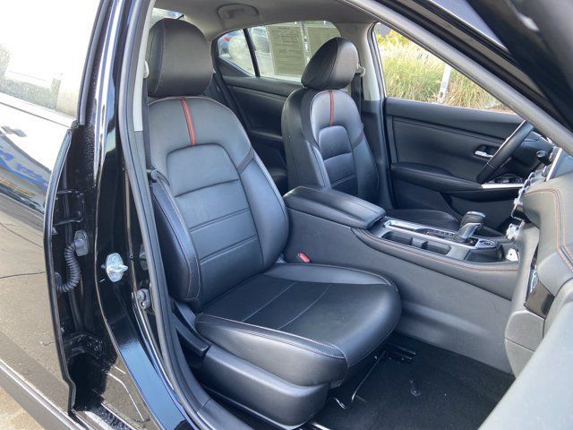 Used 2020 Nissan Sentra SR w/ Premium Package FWD image 20
