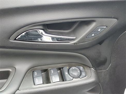 Certified 2024 Chevrolet Equinox LT image 16