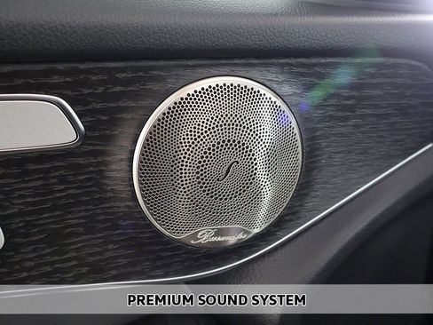 Used 2021 Mercedes-Benz GLC 300 4MATIC w/ Multimedia Package image 4