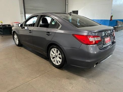 Used 2016 Subaru Legacy 2.5i Premium w/ Moonroof Package AWD/4WD image 5