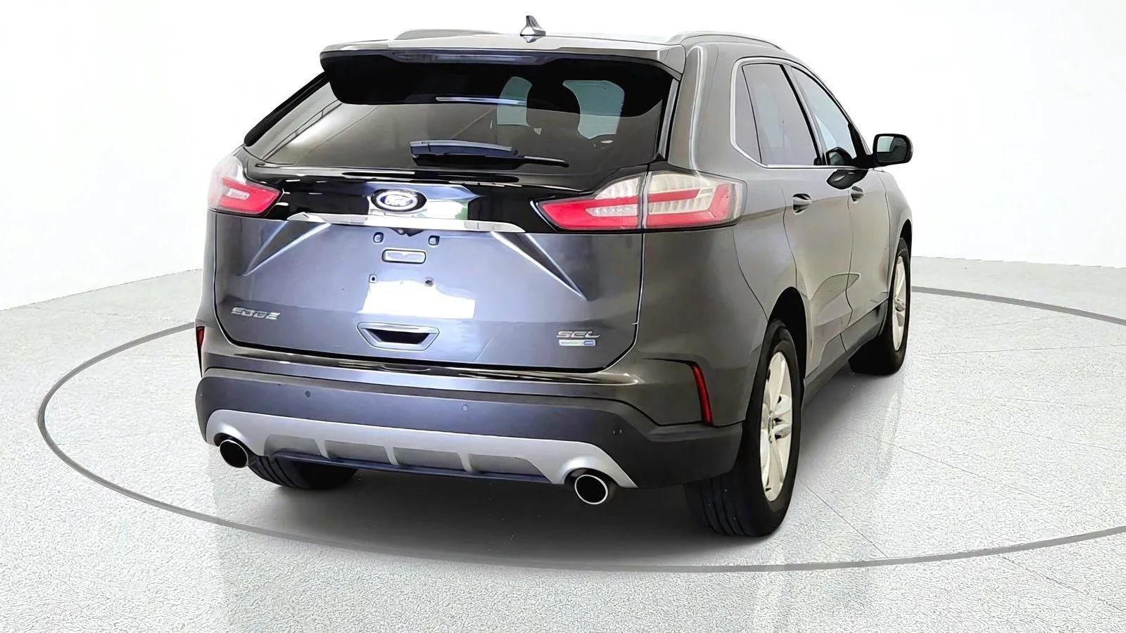 Used 2019 Ford Edge SEL w/ Equipment Group 201A AWD/4WD image 8