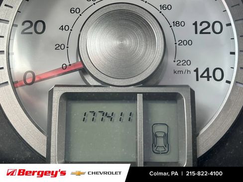 Used 2011 Honda Pilot LX image 12