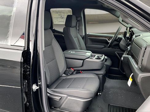 New 2026 GMC Sierra 1500 Elevation image 12