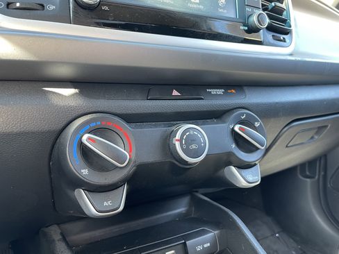 Used 2020 Kia Rio LX image 22