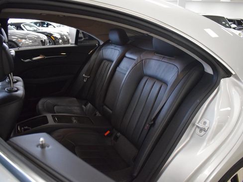 Used 2016 Mercedes-Benz CLS 400 CLS 400 4dr Sedan image 54