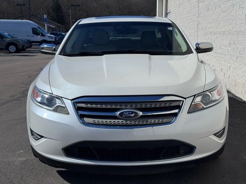 Used 2010 Ford Taurus Limited image 4
