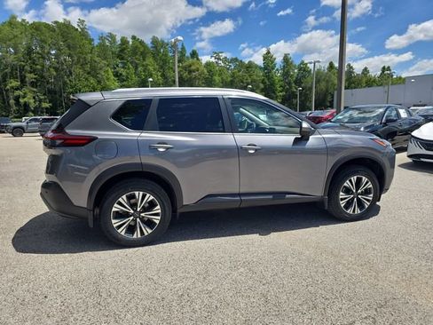 Certified 2023 Nissan Rogue SV w/ SV Premium B Package AWD/4WD image 9