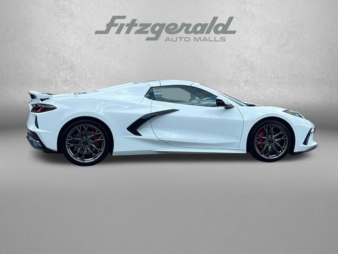 Used 2025 Chevrolet Corvette Stingray Preferred Conv w/ Z51 Performance Package RWD image 3