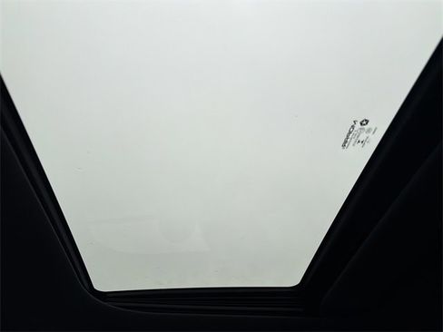 New 2025 Jeep Grand Cherokee L Altitude image 33