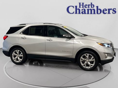Used 2020 Chevrolet Equinox Premier AWD/4WD image 5