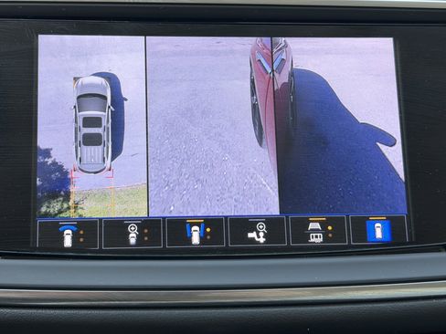 Used 2024 Buick Enclave Essence w/ Experience Buick Package image 11