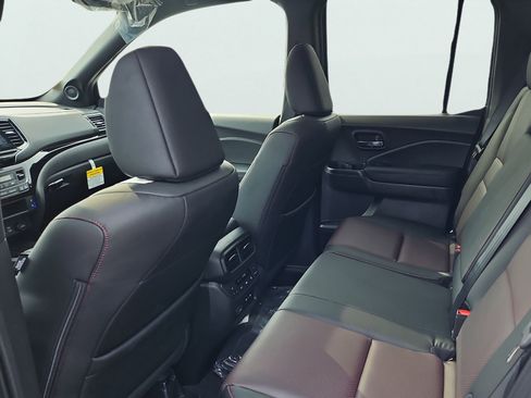 New 2025 Honda Ridgeline Black Edition image 23