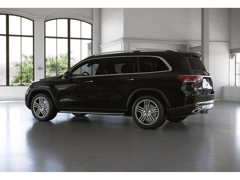 Certified 2022 Mercedes-Benz GLS 450 4MATIC image 32