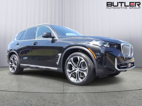 New 2026 BMW X5 xDrive40i w/ Climate Comfort Package AWD/4WD image 9
