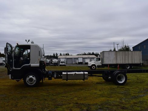 New 2025 Isuzu FTR 6500 XD image 5