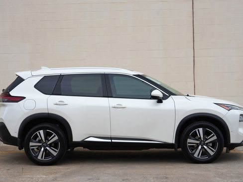 Used 2023 Nissan Rogue SL w/ SL Premium Package FWD image 51