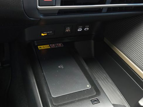 Certified 2026 Toyota Camry SE FWD image 17