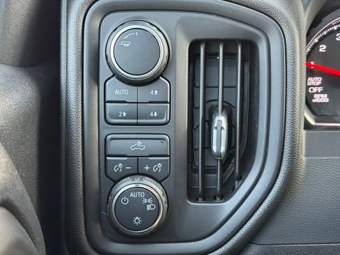 Certified 2022 Chevrolet Silverado 1500 Custom Trail Boss w/ Safety Confidence Package image 26