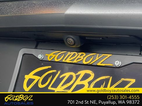 Used 2022 Chevrolet Corvette Stingray Premium Cpe w/ Z51 Performance Package image 47