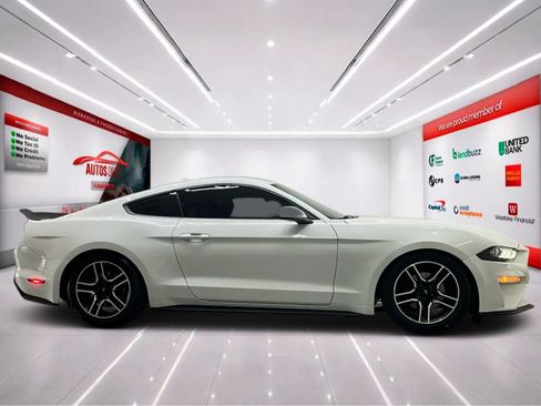 Used 2020 Ford Mustang Coupe w/ Equipment Group 101A RWD image 9