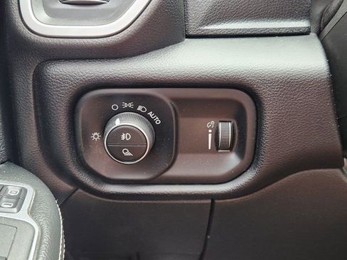 Used 2024 RAM 3500 Big Horn image 25