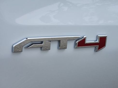 New 2026 GMC Sierra 1500 AT4 w/ Technology Package AWD/4WD image 12