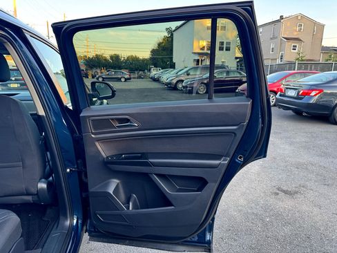 Used 2019 Volkswagen Atlas S w/ Towing Package image 22