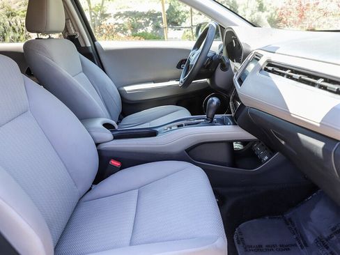 Used 2016 Honda HR-V EX image 23