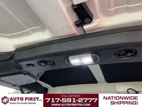 Used 2016 Jeep Wrangler Sahara AWD/4WD image 18